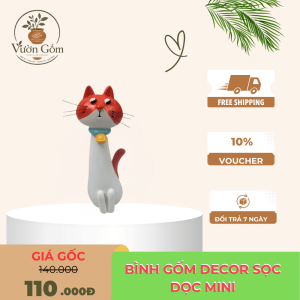 Bình hoa mèo kỳ quái